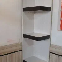 شلف هایگلاس با گلدان ها|کتابخانه، شلف، قفسههای دیواری|دزفول, |دیوار