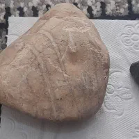 چند تا سنگ قدیمی ارزش دار|کلکسیون اشیاء عتیقه|ازنا, |دیوار