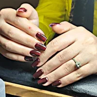 کاشت ناخن با تخفیف ویژه