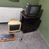 تلویزیون کامپیوتر کیبورد میز کشو دار|تلویزیون و پروژکتور|کرمانشاه, |دیوار