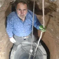 خدمات چاه کنی و بیل کاری