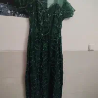 چند عدد لباس مجلسی|لباس|یزد, |دیوار