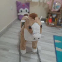 اسب تکان دهنده