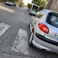 206 تیپ 2 تک برگ با لوازم درحد