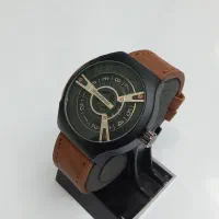 ساعت برندsevenfriday