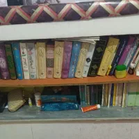 فروش و موجود همه نوع کتاب های دینی و علمی و ...