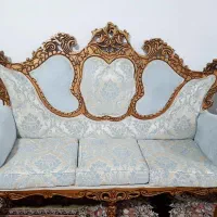 مبل سلطنتی بسیار تمیز