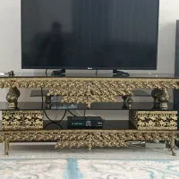 میز تلویزیون برنز ساعت برنز میز جلو مبلی با عسلی