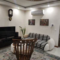 ۱۱۵ متر، تاپ لوکیشن پاسداران