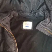 کاپشن|لباس|مشکیندشت, |دیوار