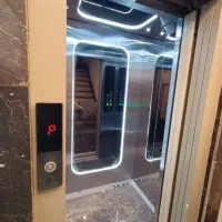 ۱۲۷ متر/ کلید نخورده/ نمای مدرن