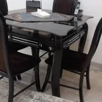 میز ناهارخوری
