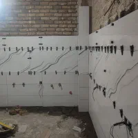 انجام مکارای ساختمانی کاشی وسنگکاری رفع نم رطوبت