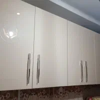 کابینت های گلاس همراه با سینک و هود