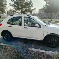 کوئیک ۹۸ کارمندی بی رنگ|خودرو سواری و وانت|مشهد, کوشش|دیوار