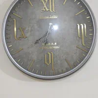 ساعت دیواری