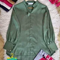 لباس زنانه به مقدار زیاد