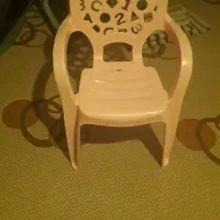 صندلی پلاستیکی