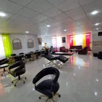 استخدام نیرو در سالن زیبایی