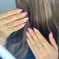 ناخن مژه فیبروز شیدینگ لب پدیکور فشیال بافت میکاپ|خدمات آرایشگری و زیبایی|کرج, مهرویلا جنوبی|دیوار