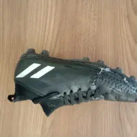 کفش فوتبالی