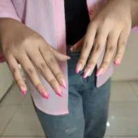 کاشت ناخن|خدمات آرایشگری و زیبایی|مشهد, دوست آباد|دیوار