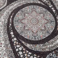 دوعدد فرش ۶ متری