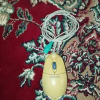 یک موس با پورت ps۲ موس سامسونگ