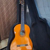 گیتار یاماها c70