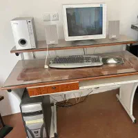 کامپوتر باهمه ی تجهیزات