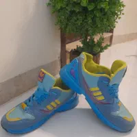 کفش آدیداس سایز41 اصلی رنگ خاص