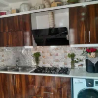 کابینت ملامین درجه ۱.همراه سینگ ظرفشویی+هود+شیر اب
