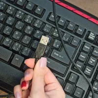 کیبورد Product سالم و تمیز