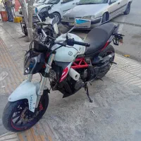 بنلی ۳۰۰