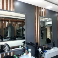 دکور آرایشگاه(مردانه یا زنانه فرقی نمیکند)|آرایشگاه و سالن‌های زیبایی|رشت, گلسار|دیوار