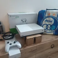 Xbox one S 1 tera سالم در حد اکبند