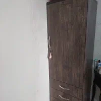 کمد لباس در حد نو