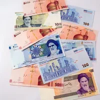 مقداری پول نقد واسه عروسی و مراسمات خاص