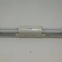 2 عدد قاب به همراه 4 عدد لامپ مهتابی