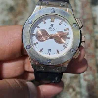 ساعت هابلوت معاوضه با مرغ عشق انگلیسی