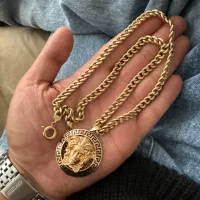 زنجیر و پلاک مدال گرندبند آویز طلا ورساچ