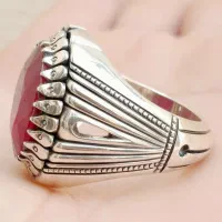 انگشتر های  یاقوت  ، موزانایت  و  زر گون|جواهرات|زنجان, |دیوار