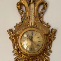 ساعت دیواری