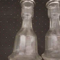 شیشه قلیان قدیمی عطیقه|کلکسیون اشیاء عتیقه|یزد, |دیوار