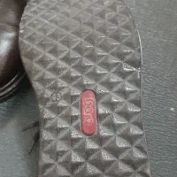 دو جفت کفش|کیف، کفش، کمربند|بروجرد, |دیوار