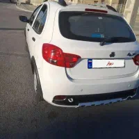 کوییک۹۸ سفید