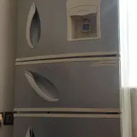 یخچال ۳۰ فوت سه در دارد مارک آن KOLON|یخچال و فریزر|مشهد, امیریه|دیوار