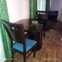 میز گردچوبی
