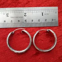 گوشواره نقره|جواهرات|ری, شهید غیوری (ابن باویه)|دیوار