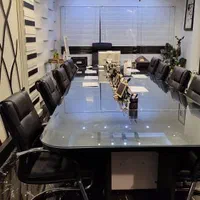 میدان انقلاب - دفترکار با سابقه درخشان در منطقه